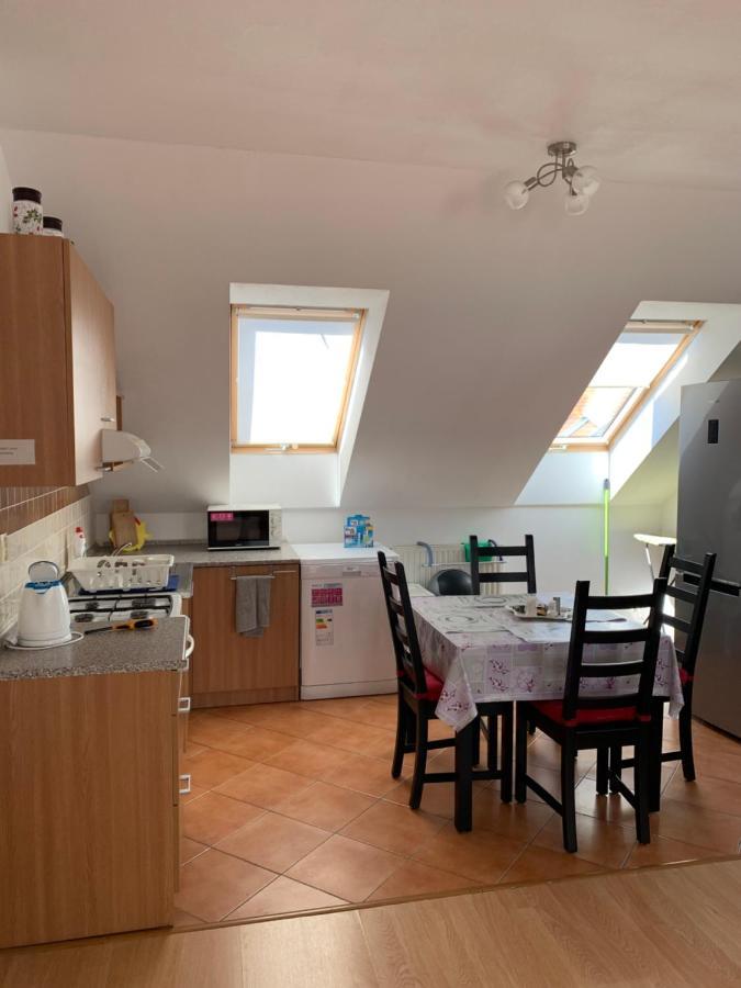 Biely Kostol Apartments מראה חיצוני תמונה