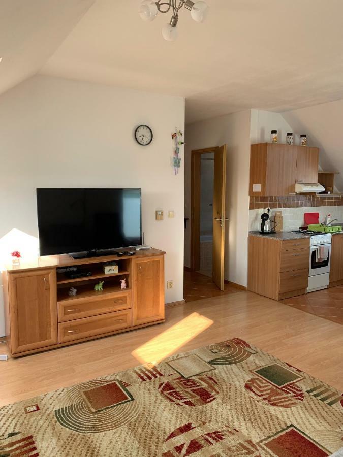 Biely Kostol Apartments מראה חיצוני תמונה